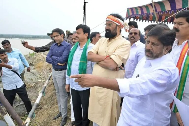 Ministers reviewing Sittamma Sagar project