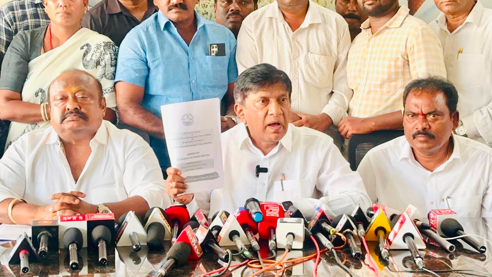Former MP B. Vinod Kumar in a press meet