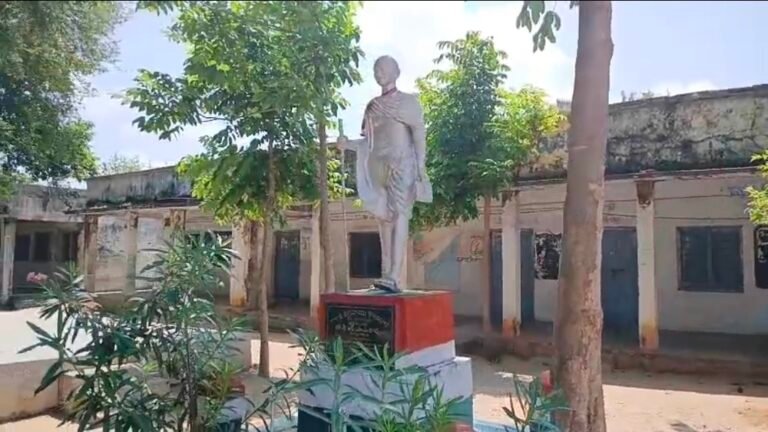 Kolanur school building