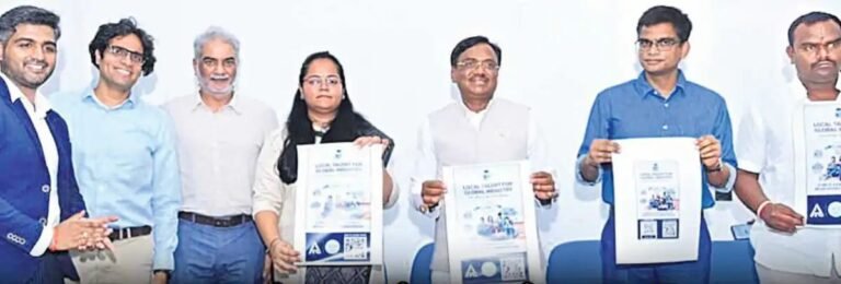 Minister Vivek along with Collector Pratima Singh