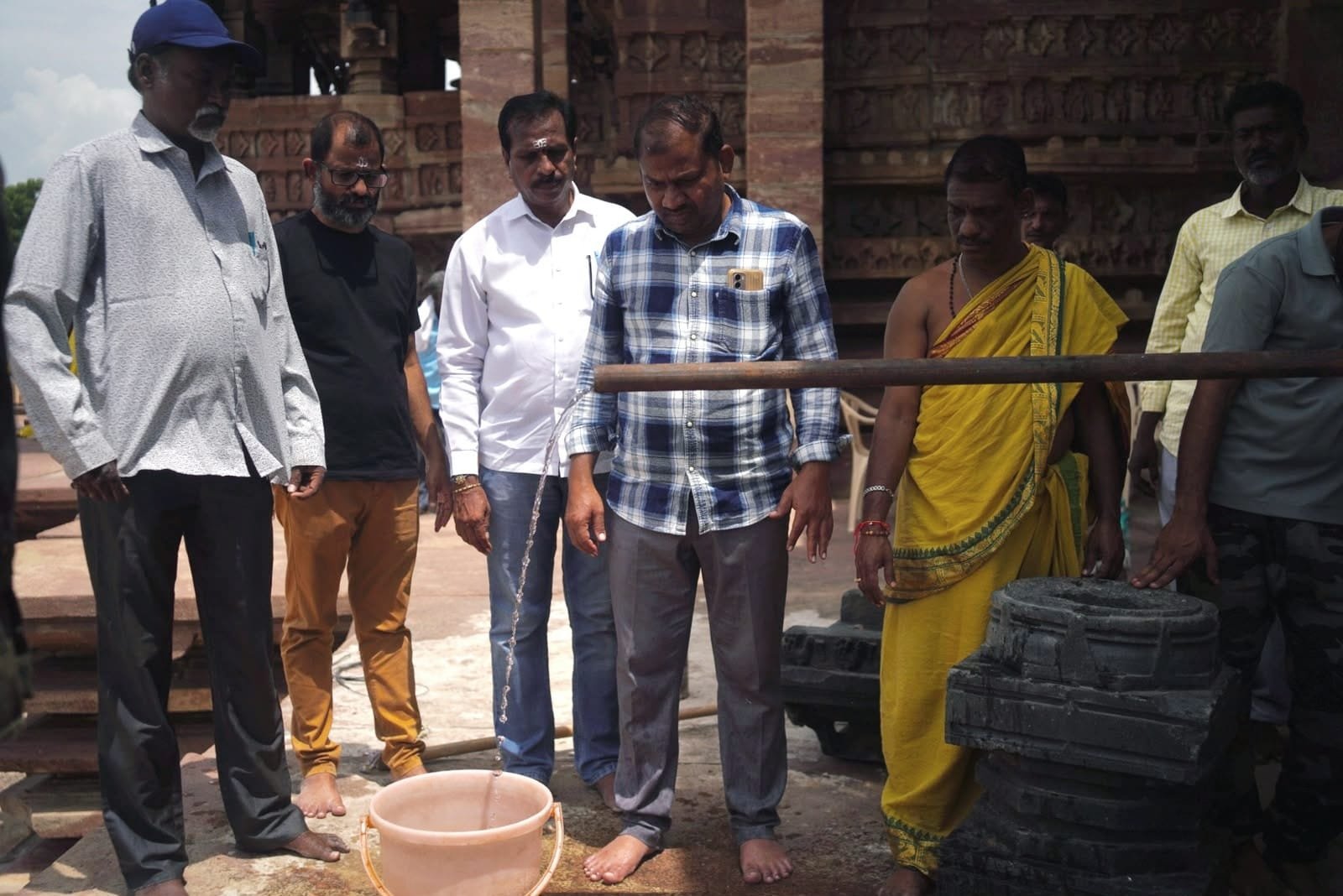 Officials of ASI